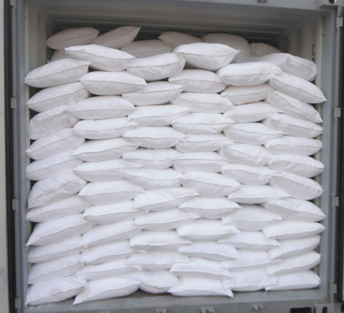 Global bulk supplier of high-purity Sodium Metabisulfite 97% (SMBS) for water treatment oxygen scavenging, food preservation (E223), & chemical processing.