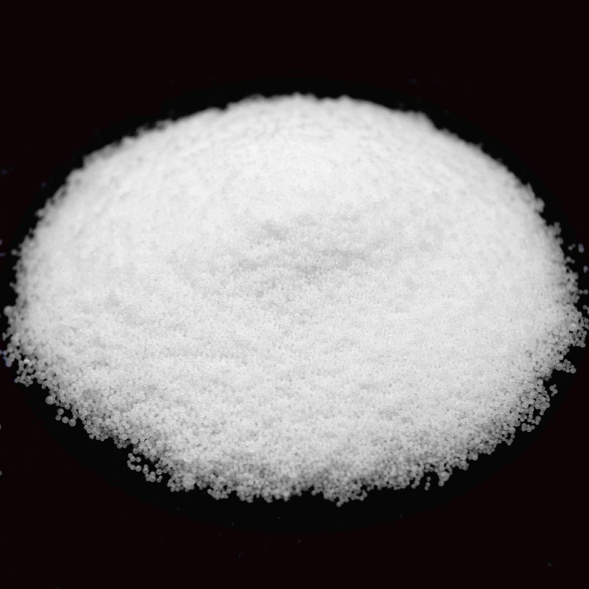 Caustic Soda Pearls 99% bulk supplier – high-purity NaOH beads for chemical synthesis, water treatment, soap making & laboratory applications.